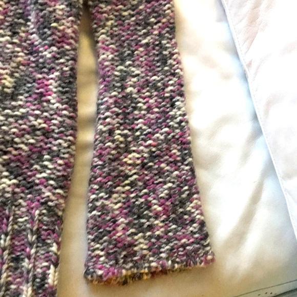 DKNY Pullover Sweater - Picture 3 of 7